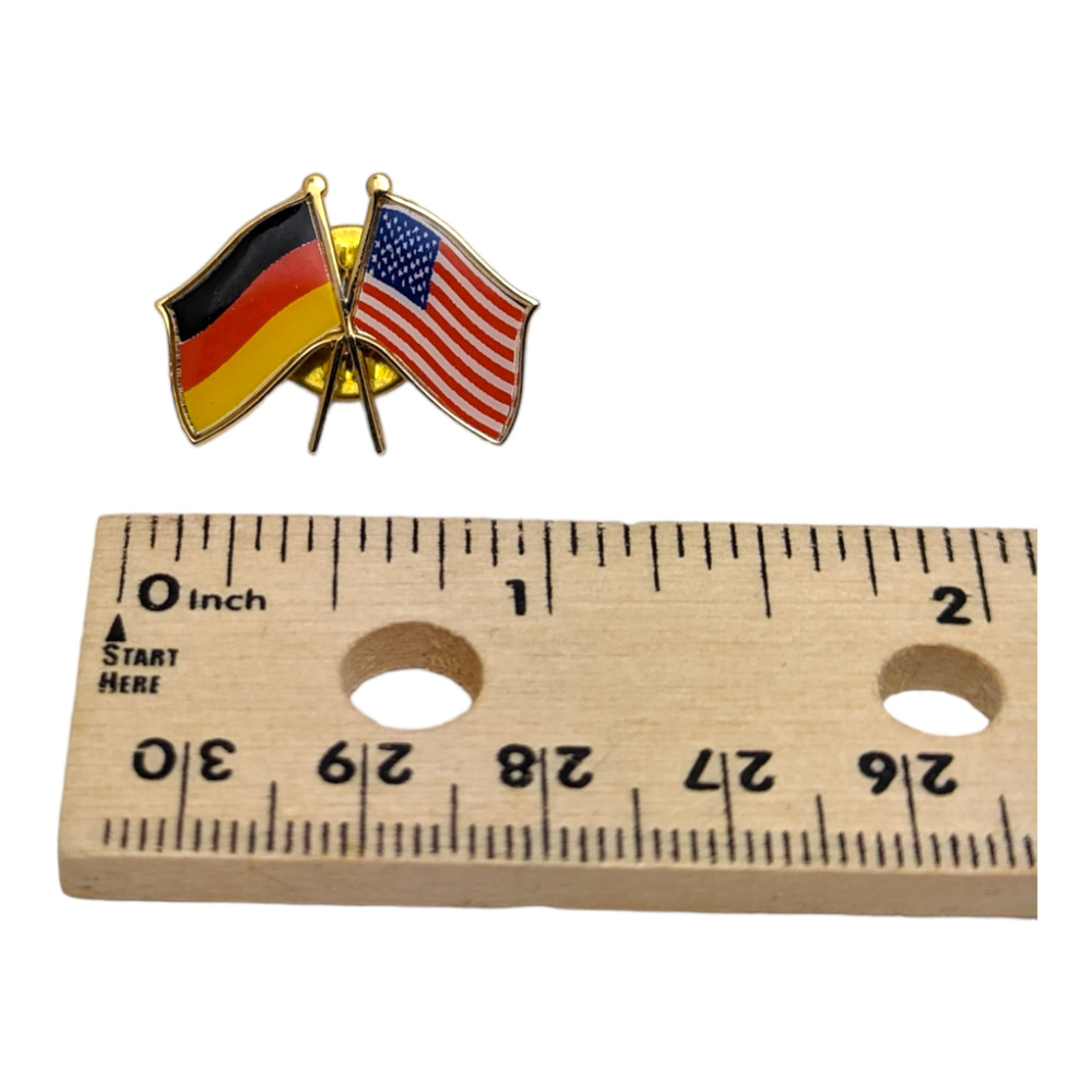 Germany USA Crossed Flags Friendship Patriotic Vintage Hat Lapel Enamel Pin - Picture 2 of 3
